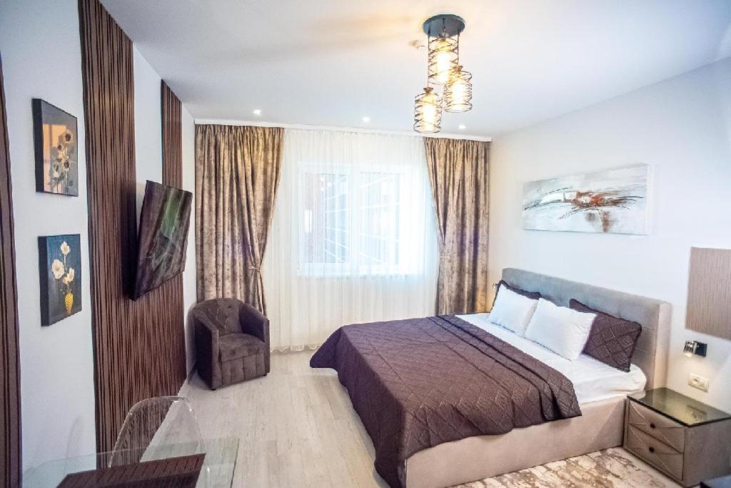 Deluxe & With Many Facilities Aparthotel