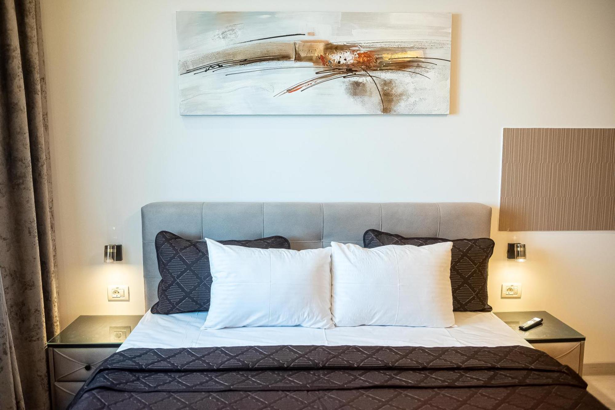 Aparthotel Deluxe & With Many Facilities