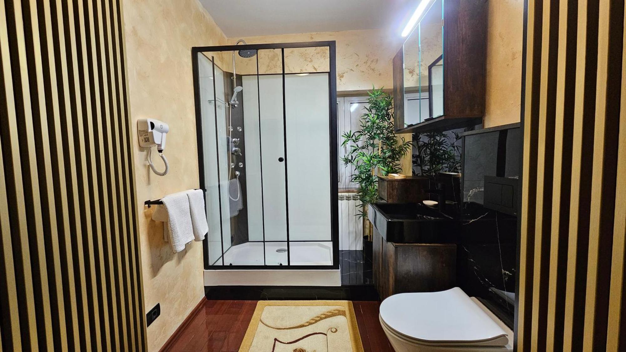 Simple National Arena Self Check In Apartment