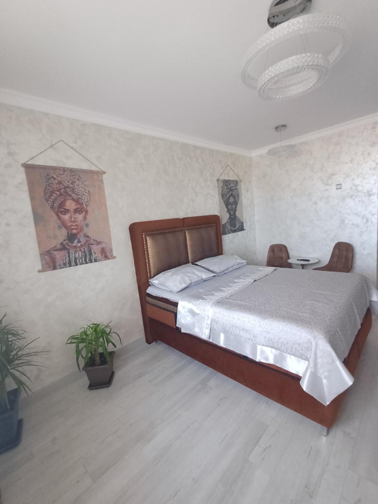 Gopo New Bucharest