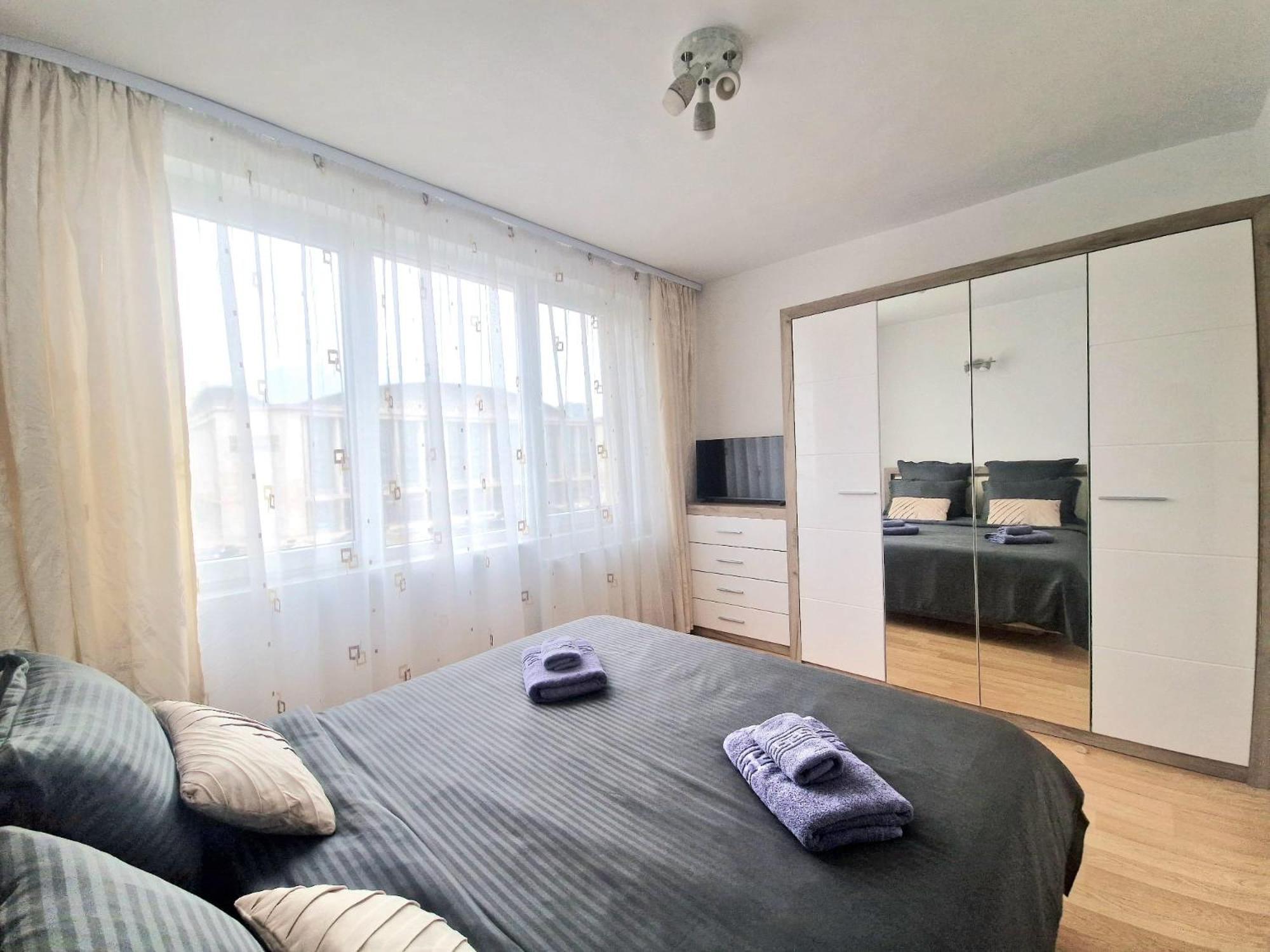 Sala Palatului Apartment *