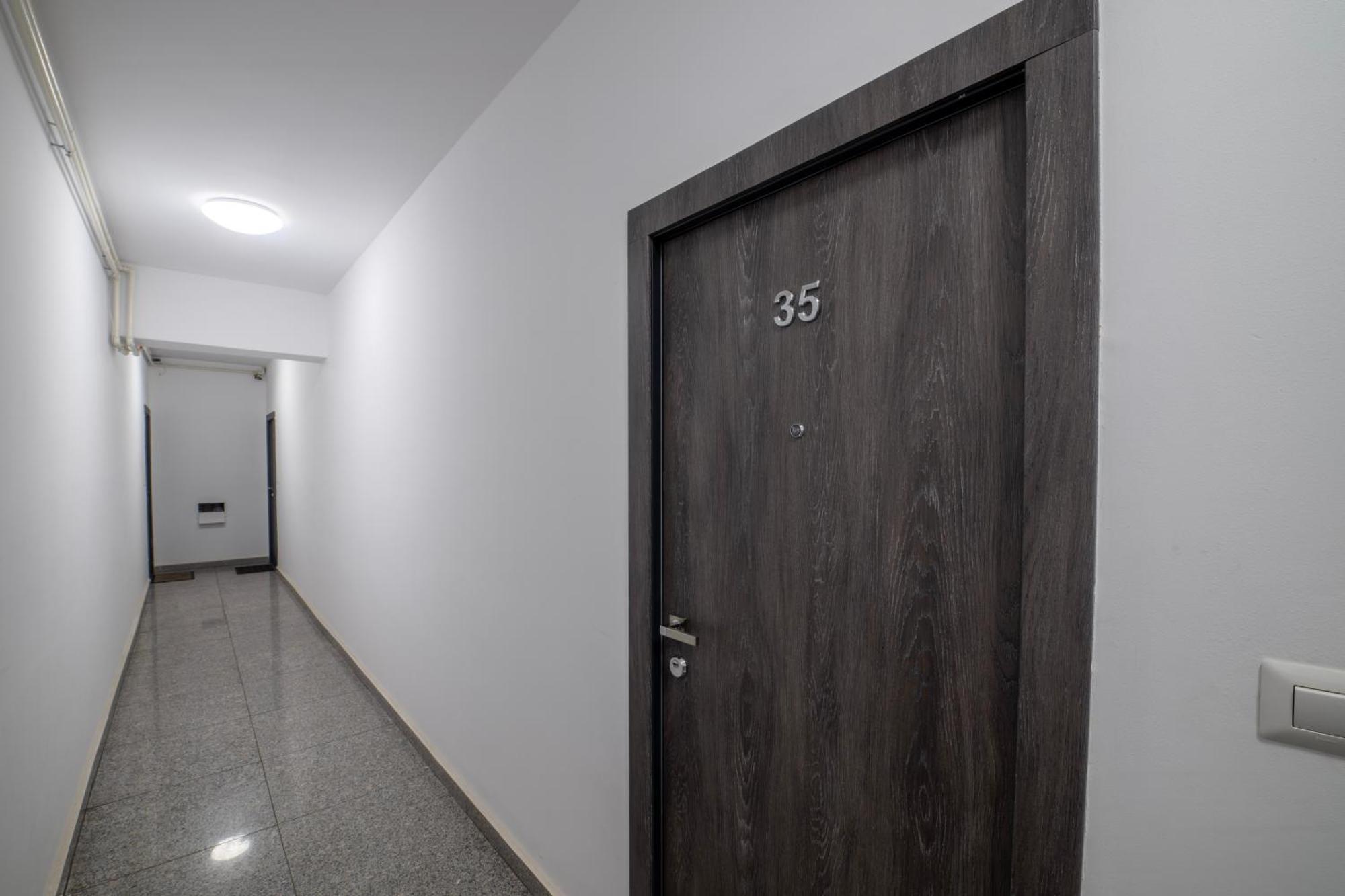Apartment Isg 35 Bucharest