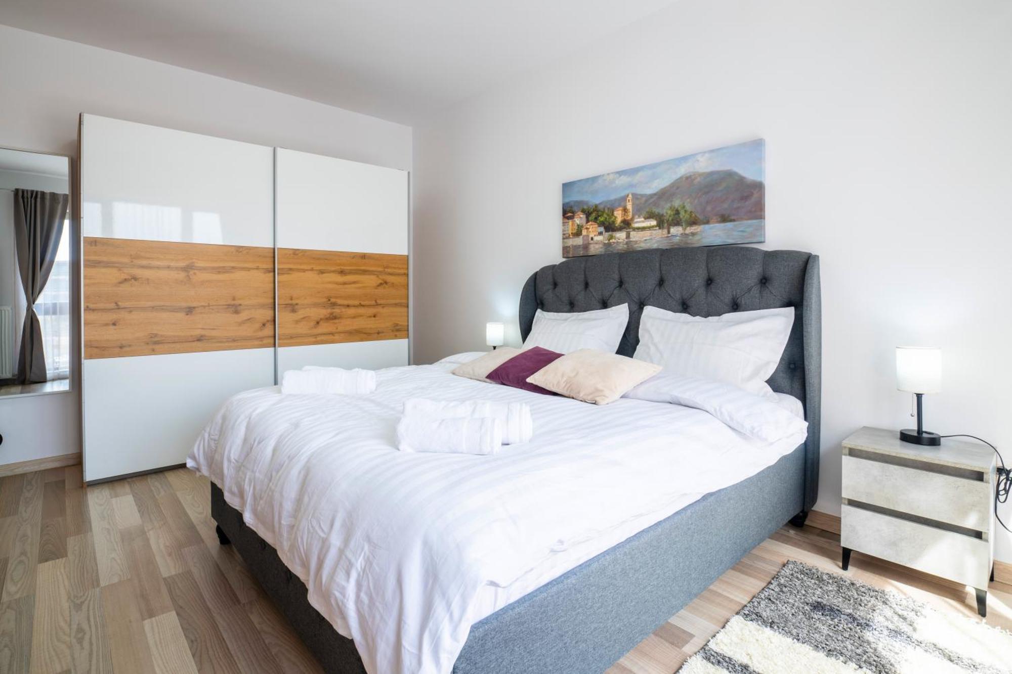 Isg 35 Apartment Bucharest