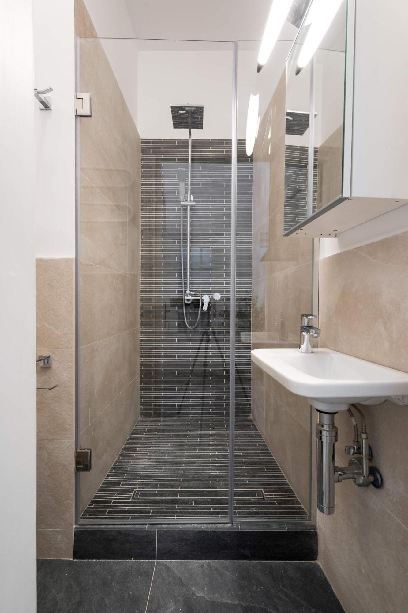 Stunning 3br - Balcony Overlooking Calea Victoriei