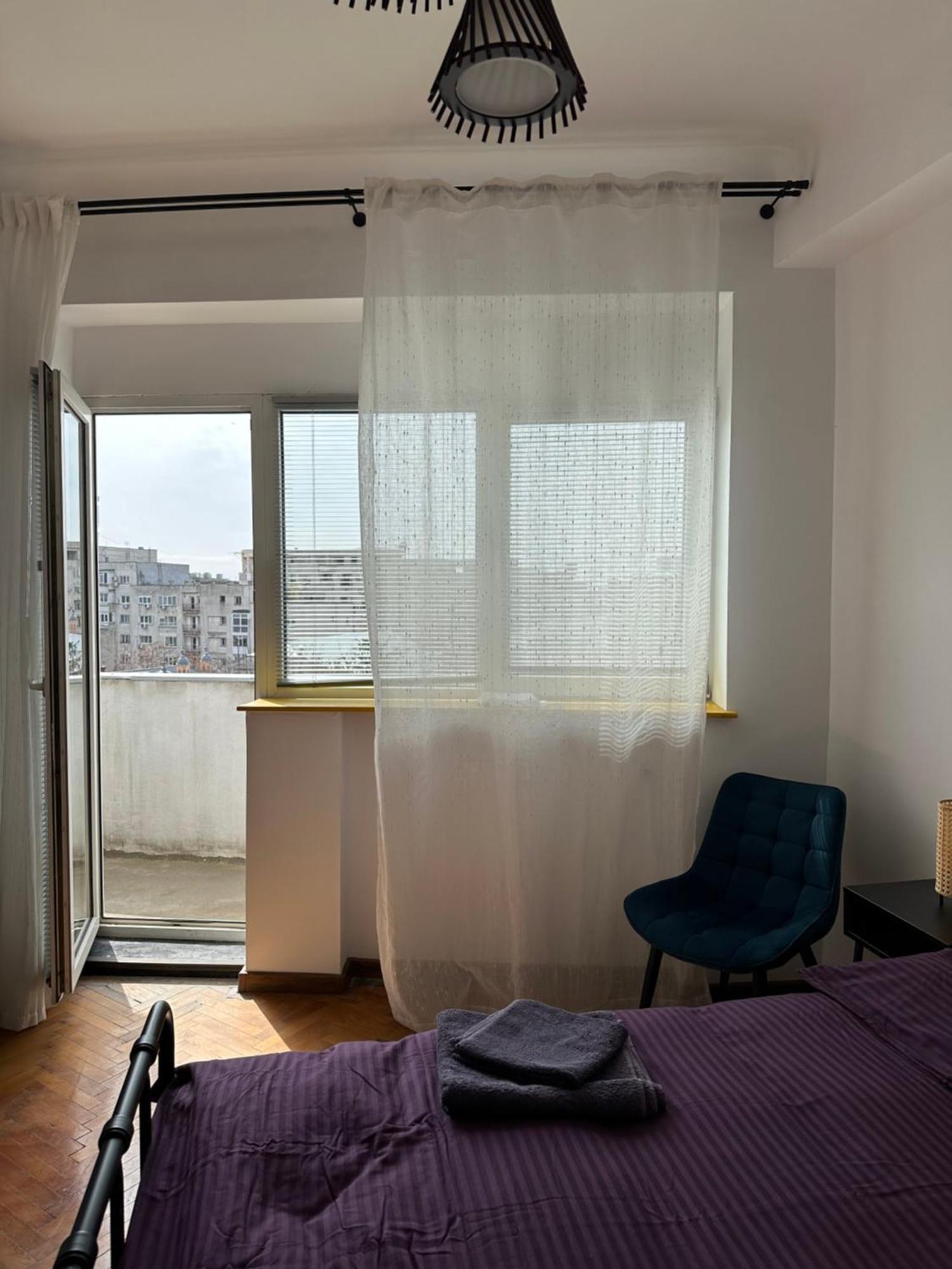 Point 0 Of Traveling In Apartment *