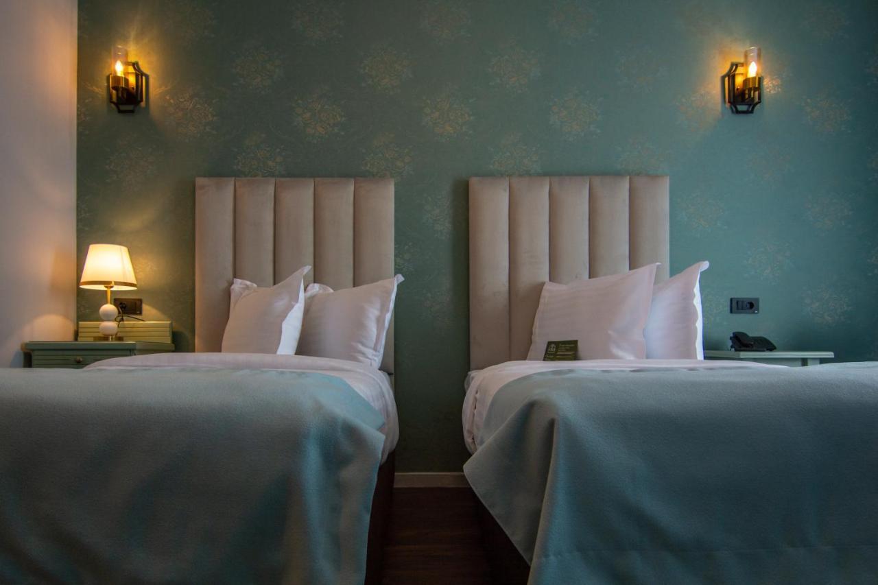 Hotel Phoenicia Express 4*