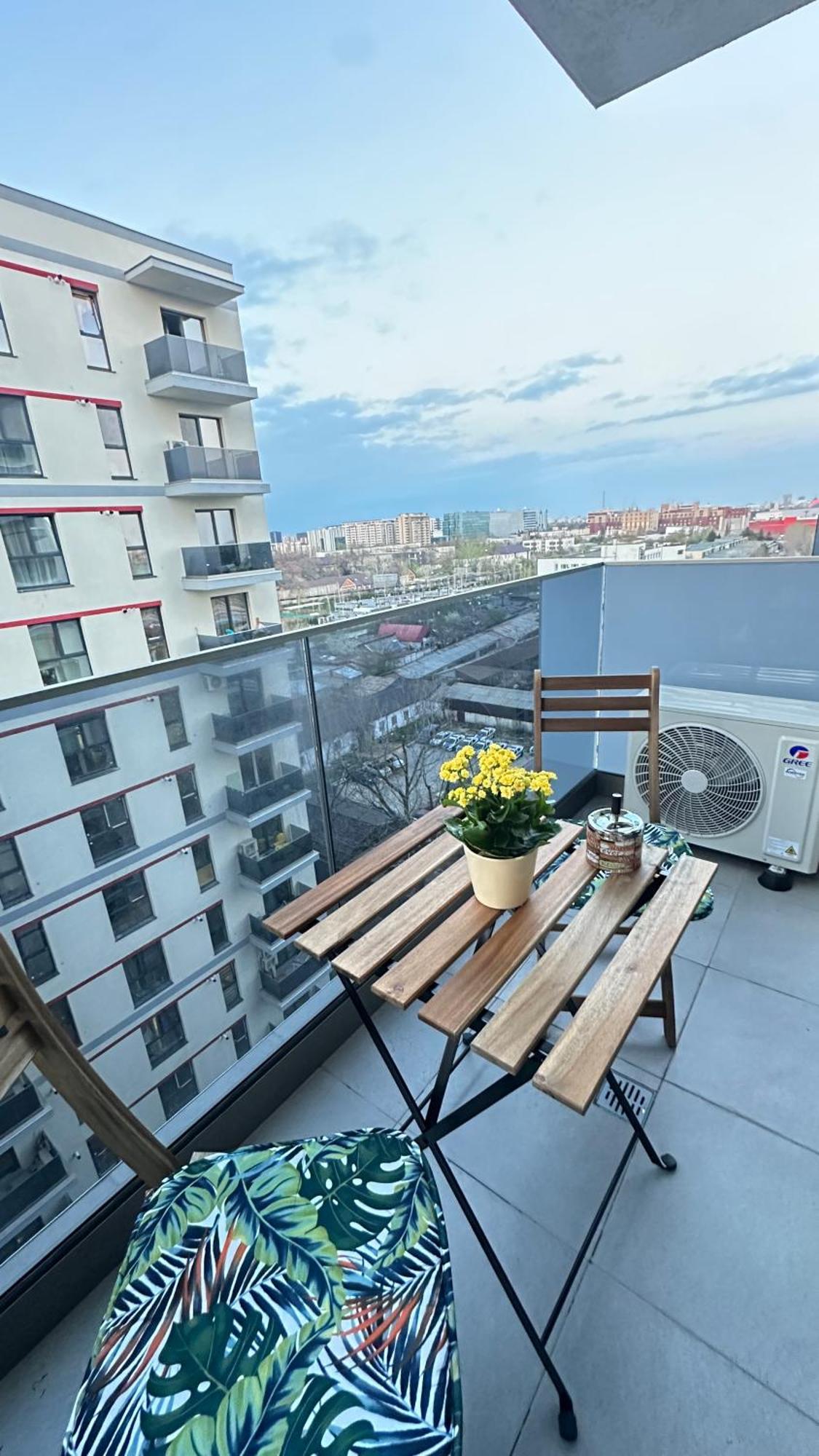 Apartment Exigent Plaza - Free Parking *