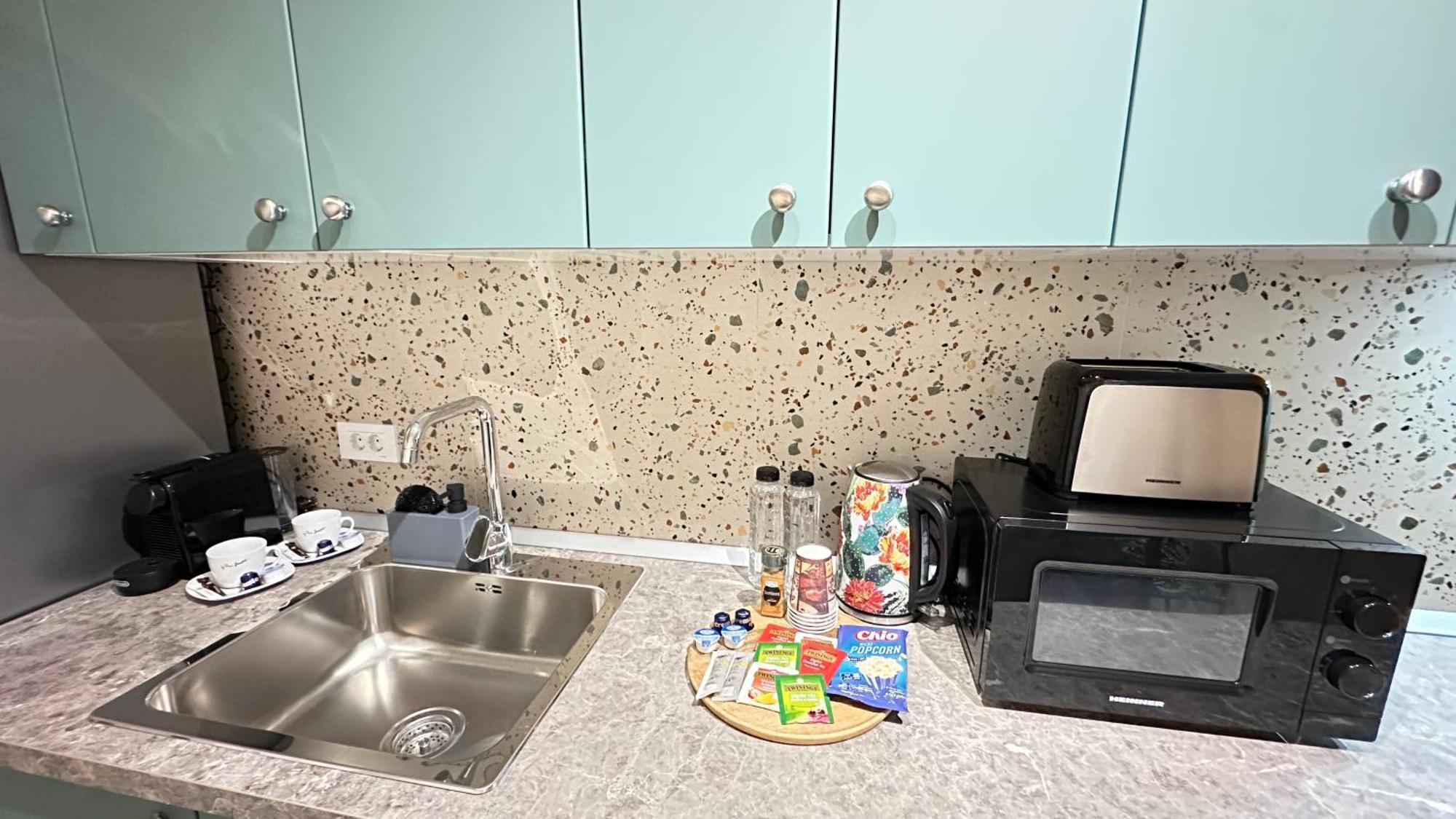 Apartment Exigent Plaza - Free Parking *