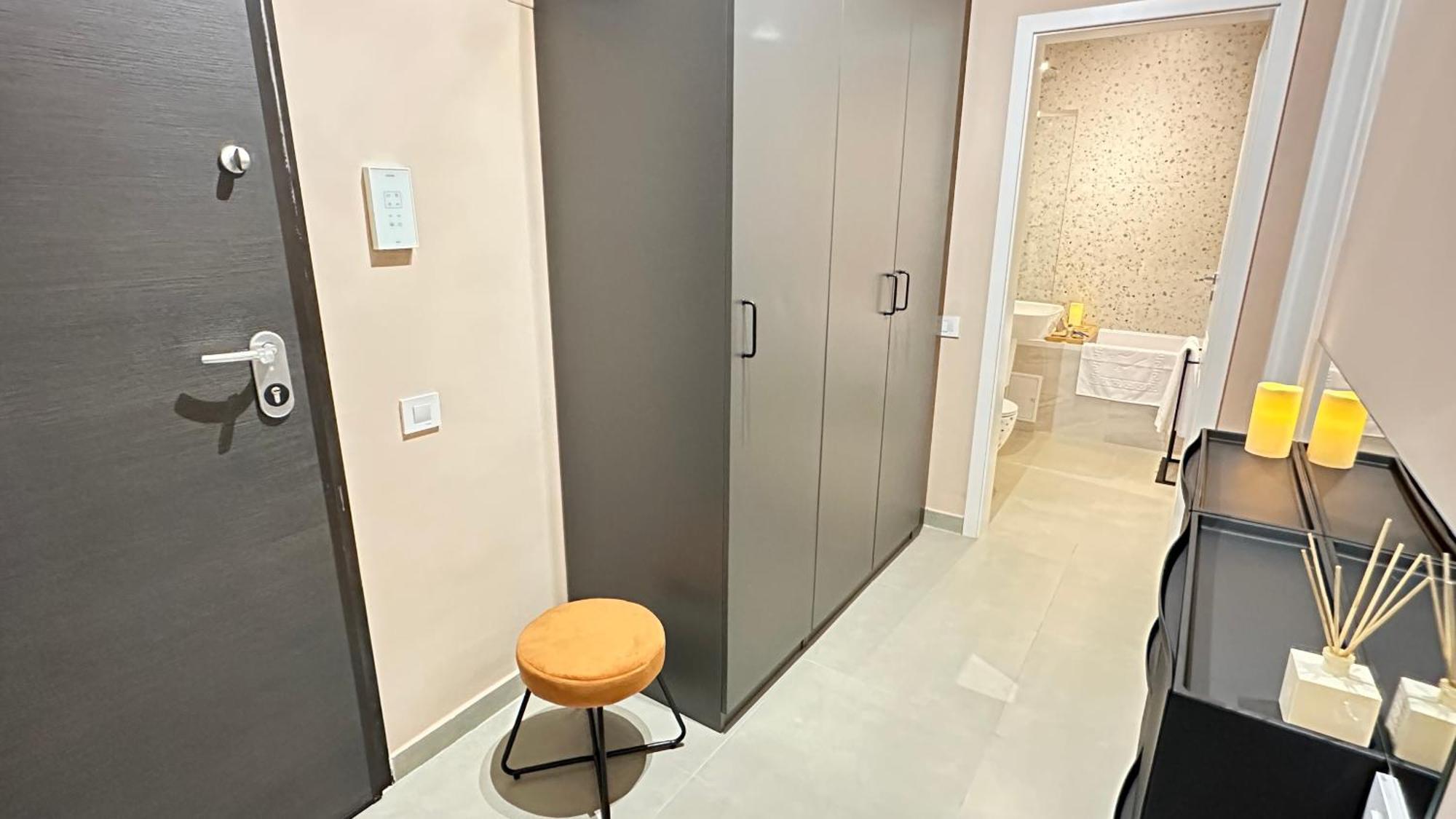 Exigent Plaza - Free Parking Apartment Bucharest