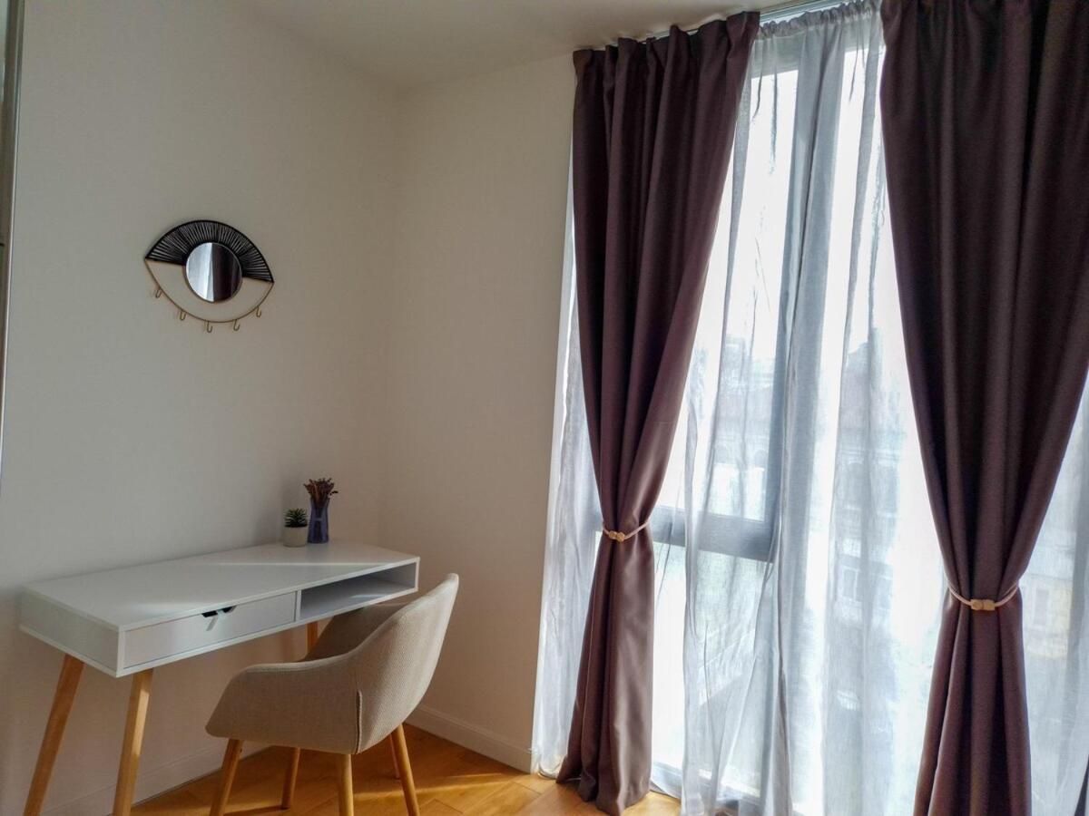 Blue Royale Apartment Bucharest