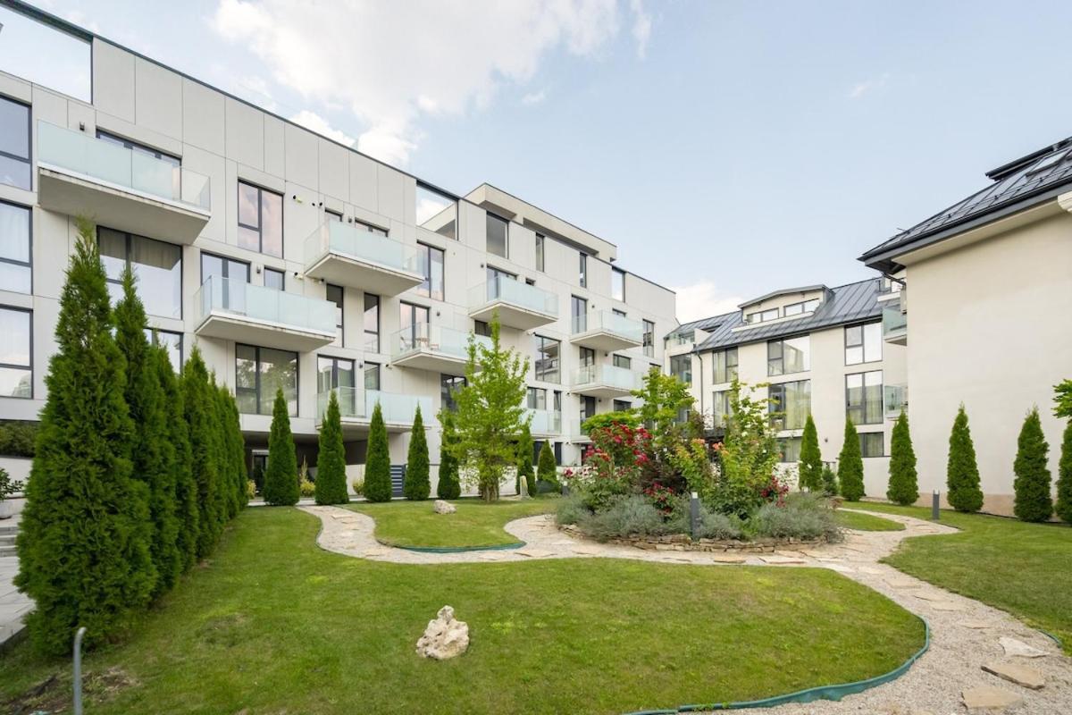 Blue Royale Bucharest