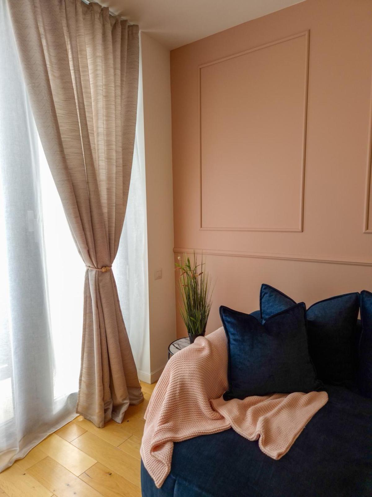 Blue Royale Apartment