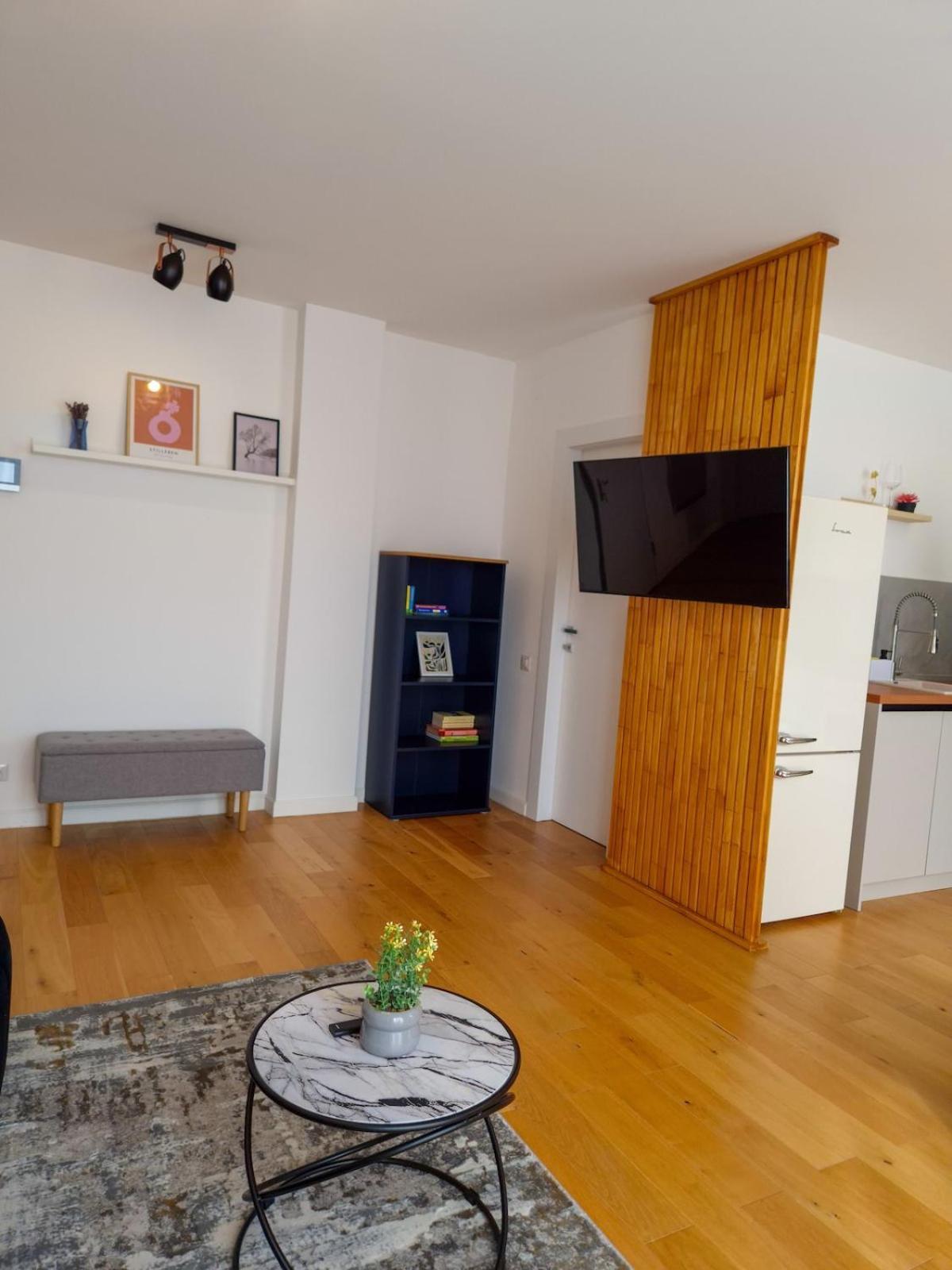Blue Royale Apartment