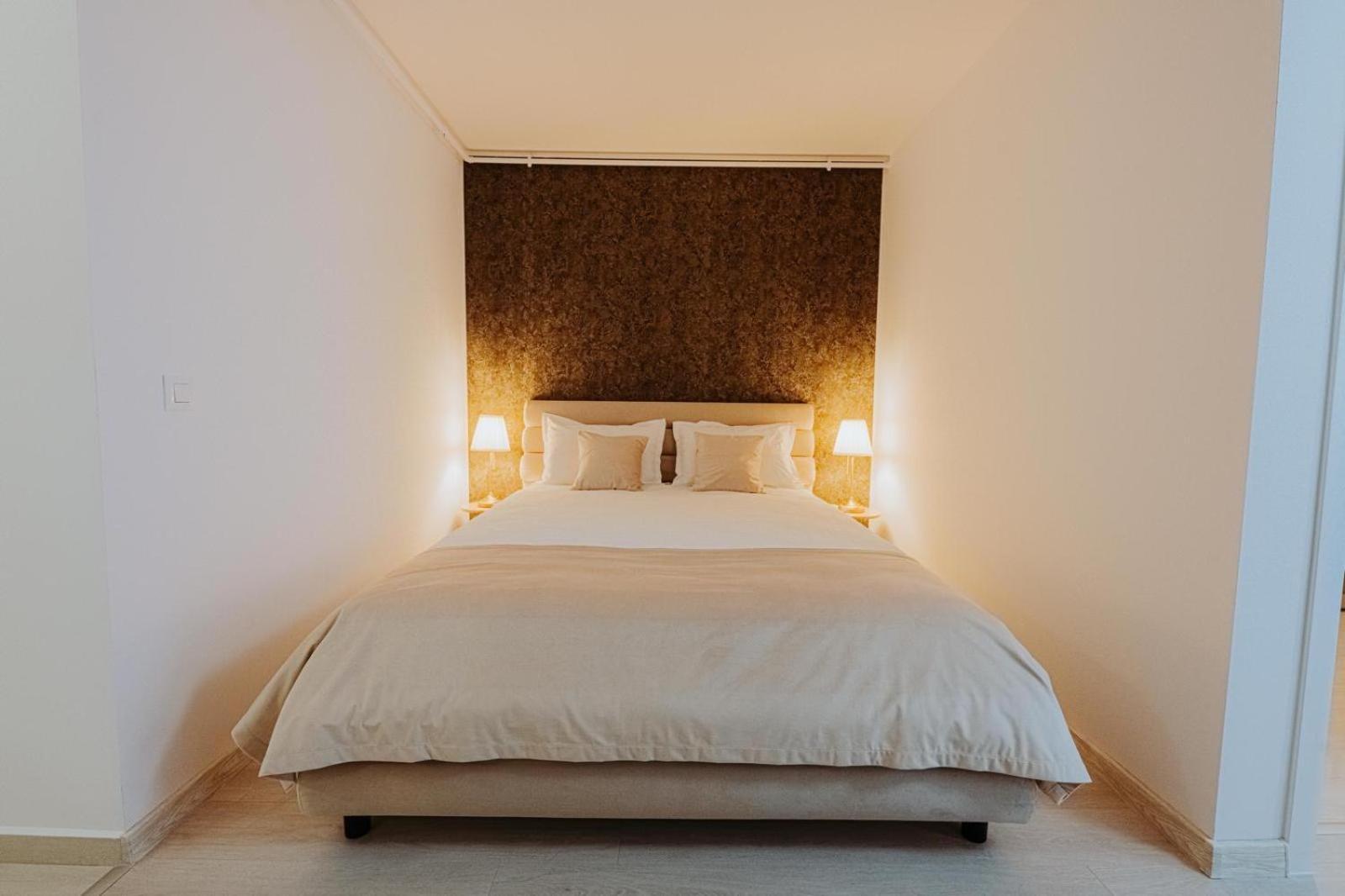 Mara Hils Apartment Bucharest