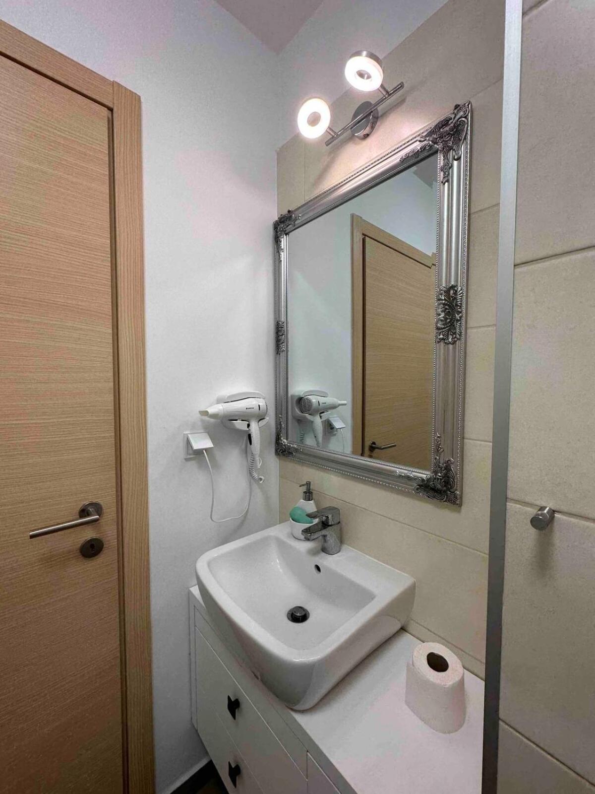 Boutique In Granvia Park Apartment Bucharest