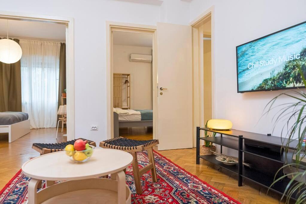 Apartment Ultra-central Square *