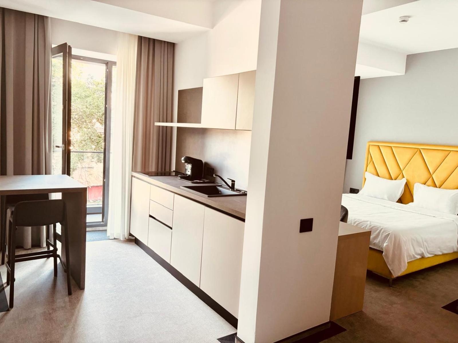 Cm111apparthotel Aparthotel Bucharest