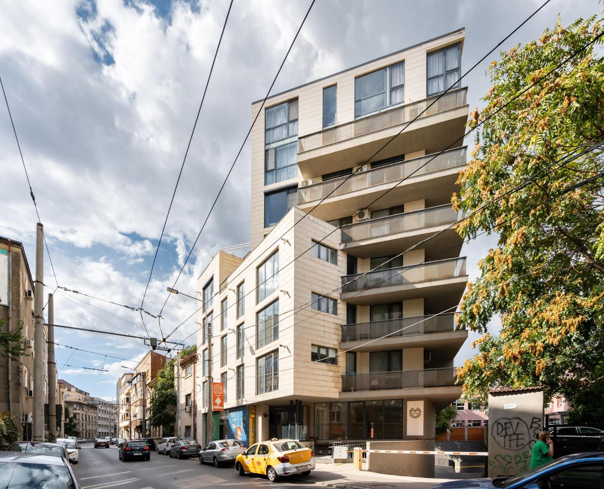 Arcadia Center New Build Apartment Bucharest