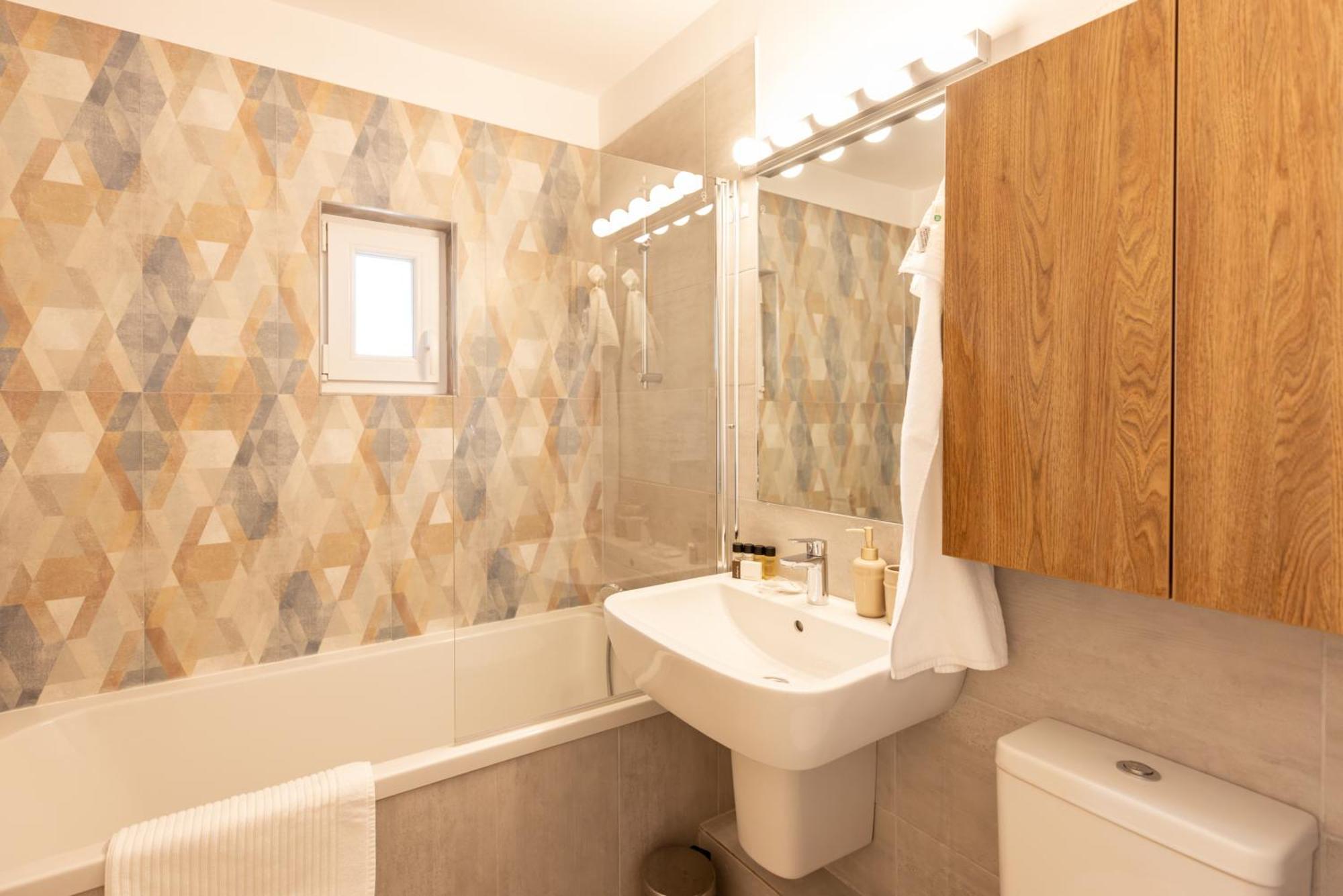 Apartment 3br, 2 Bath - Ideal For Families Groups