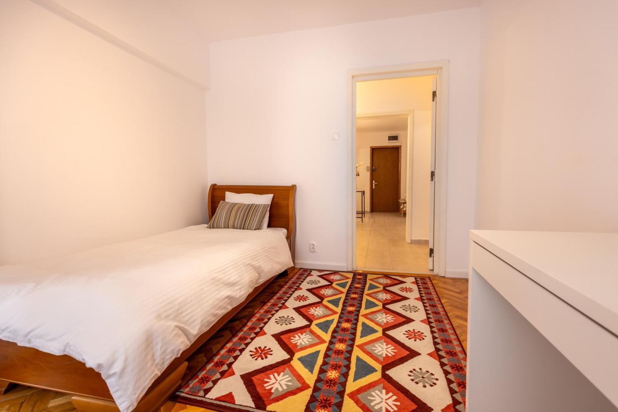 3br, 2 Bath - Ideal For Families Groups Bucharest