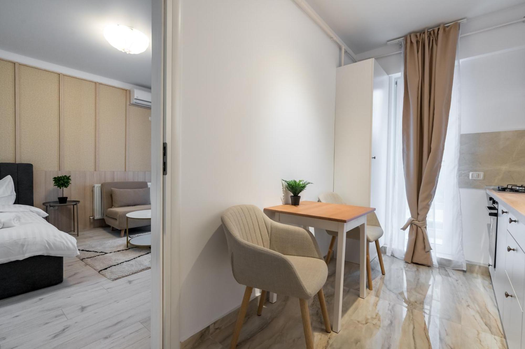 Apartment P15 *