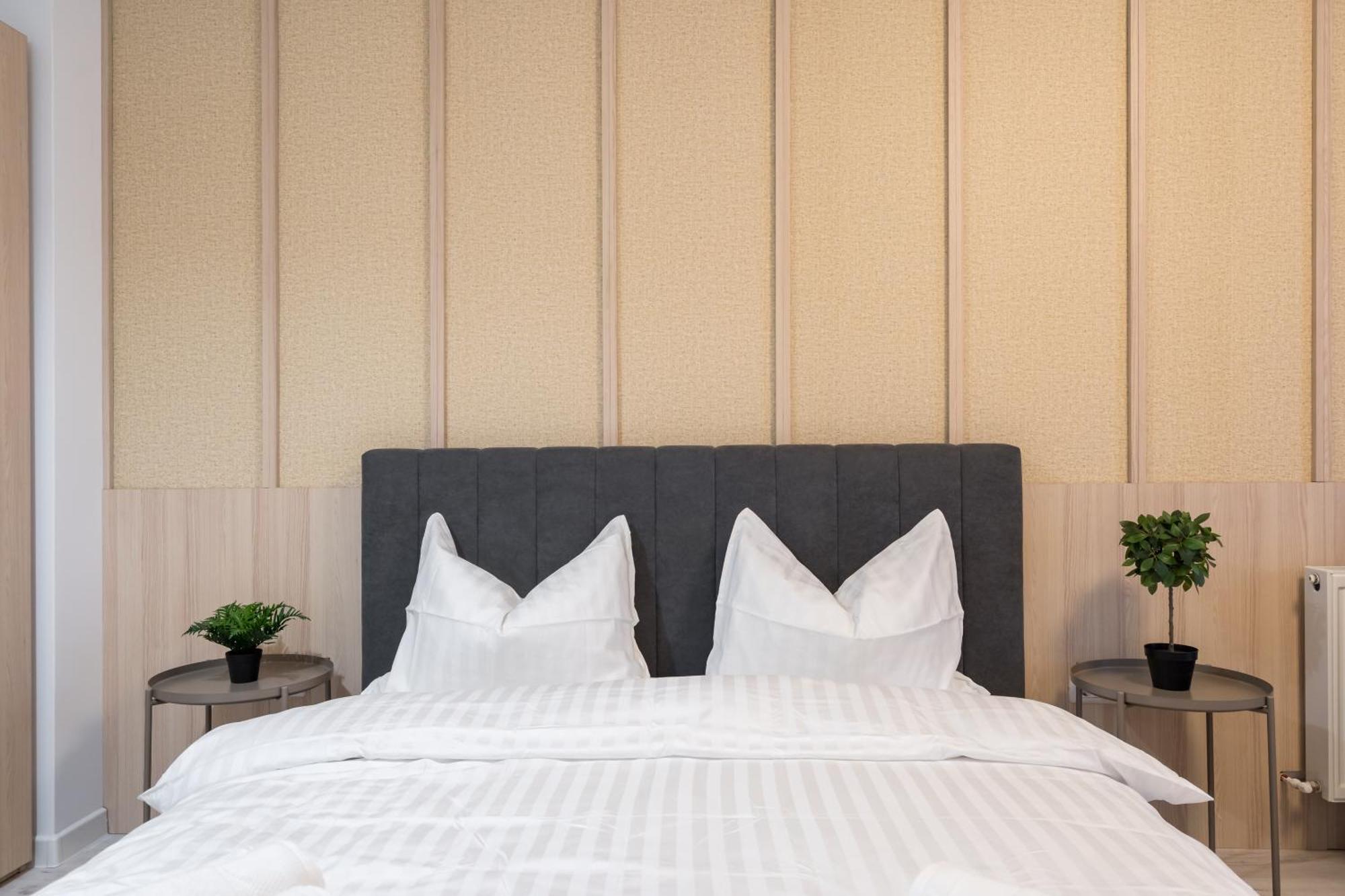 Apartment P15 *