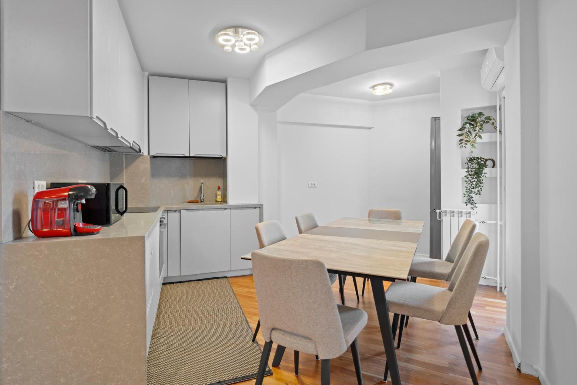 Super Retreat Apartment