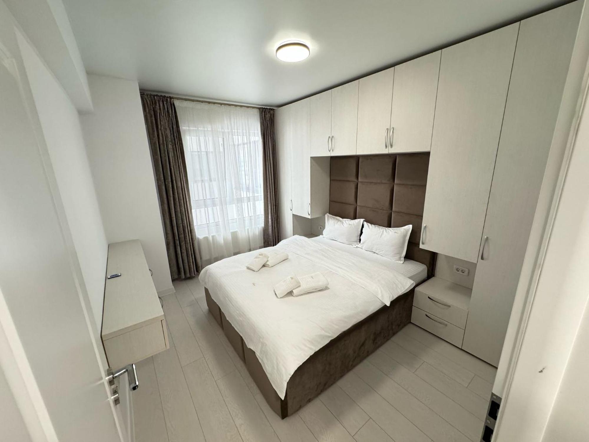 Premium Luxury & By Glam Story Bucharest