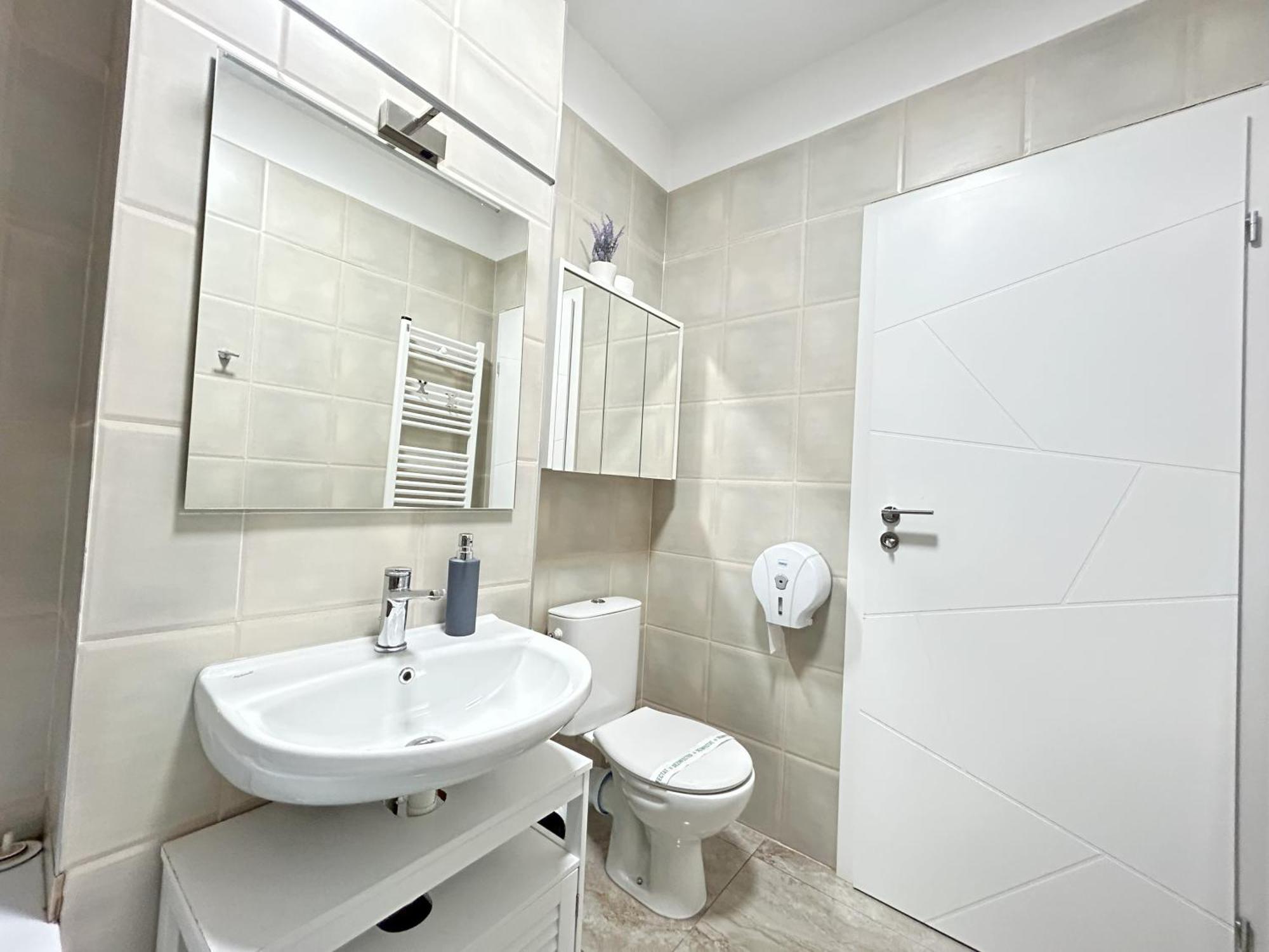 Apartment Modern - Near Plaza Mall With Balcony Bucharest
