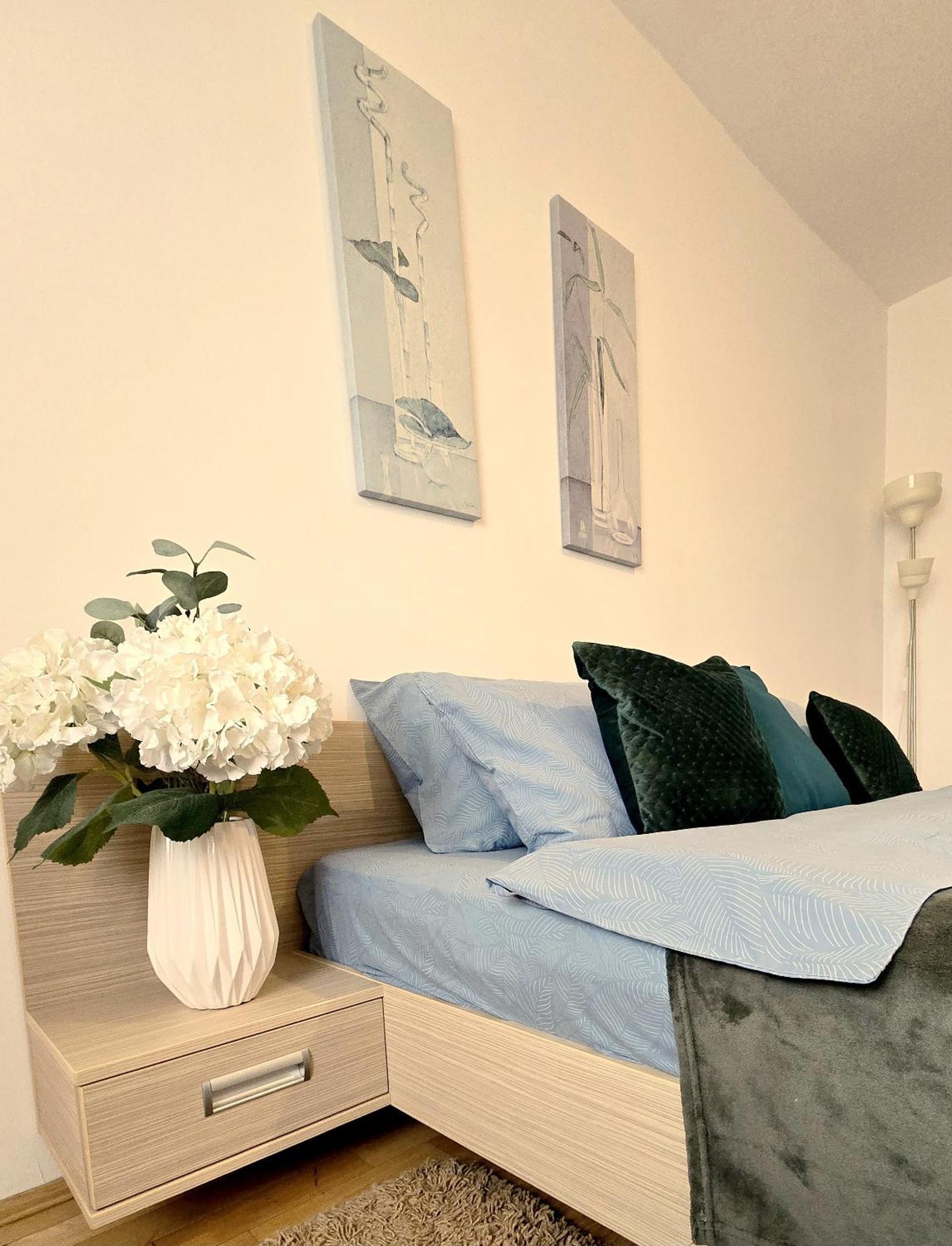 Unirii River View Apartment Bucharest