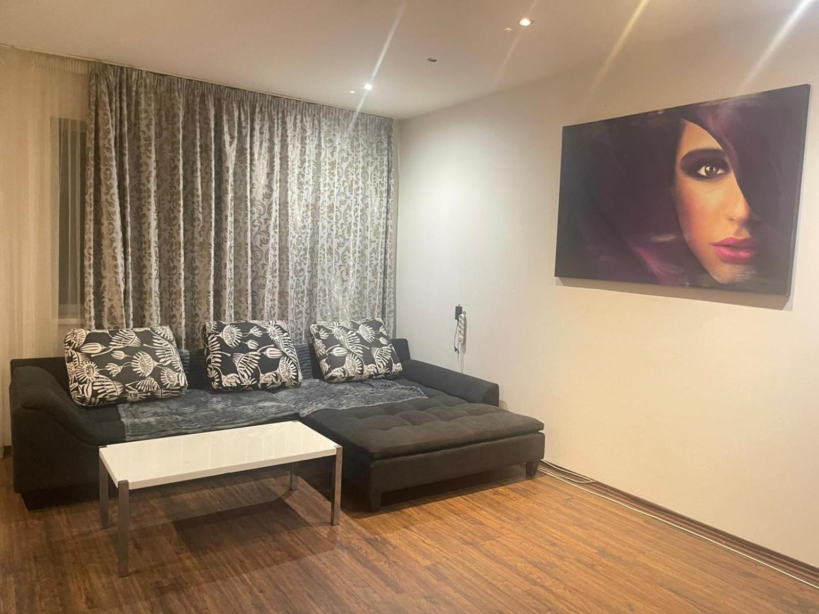 Amr Luxe Apartment Bucharest
