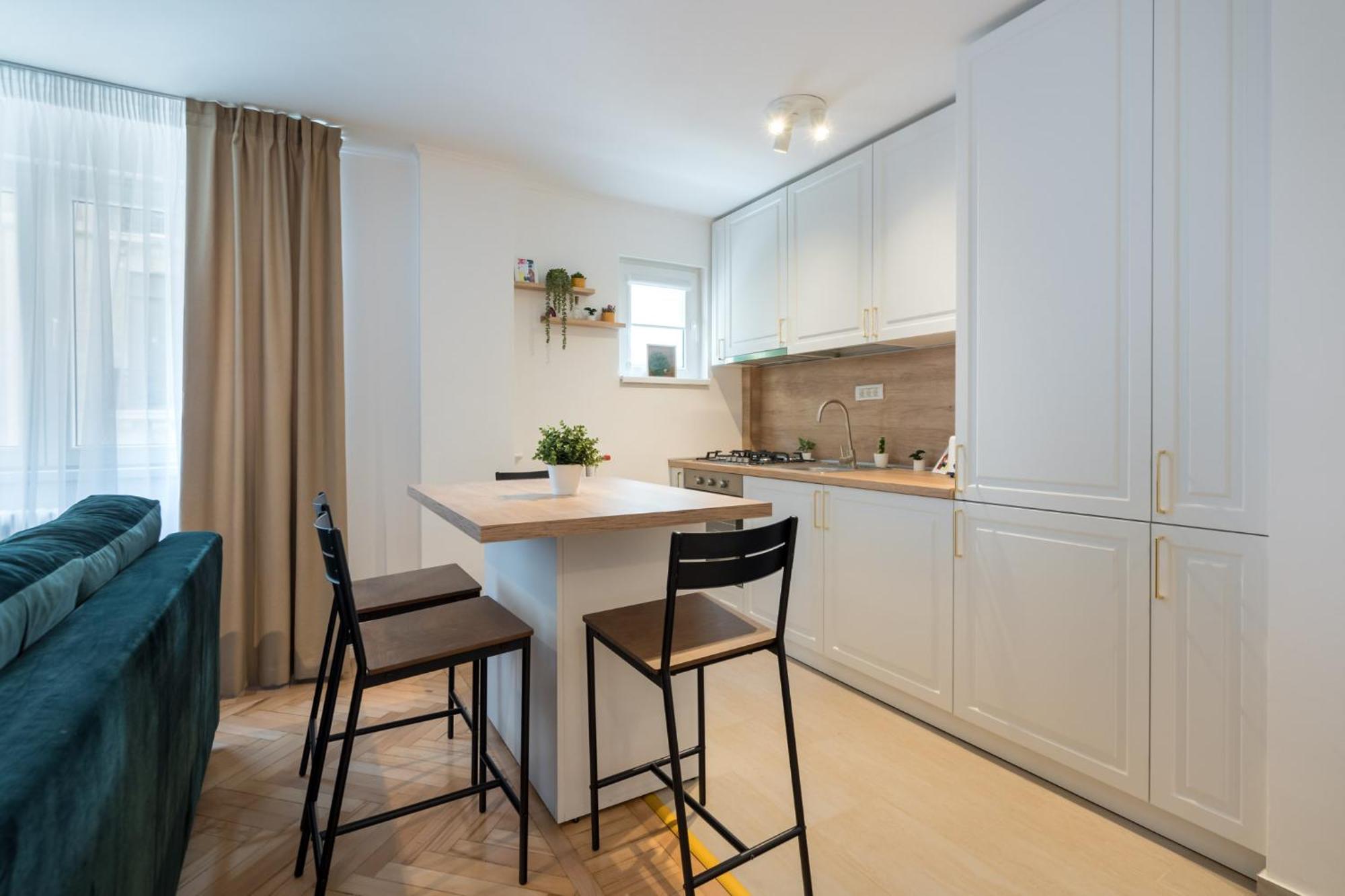Apartment Charming Little Paris Bucharest