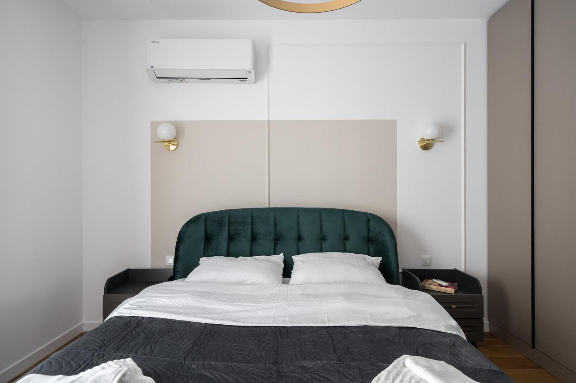 Pearl In One Cotroceni Apartment