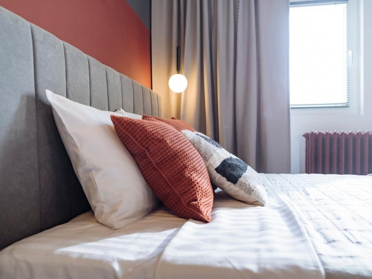 Charming - Location Near Old Town Apartment Bucharest