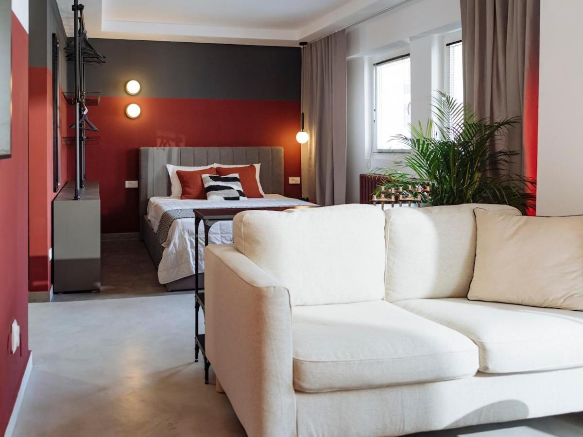 Charming - Location Near Old Town Apartment
