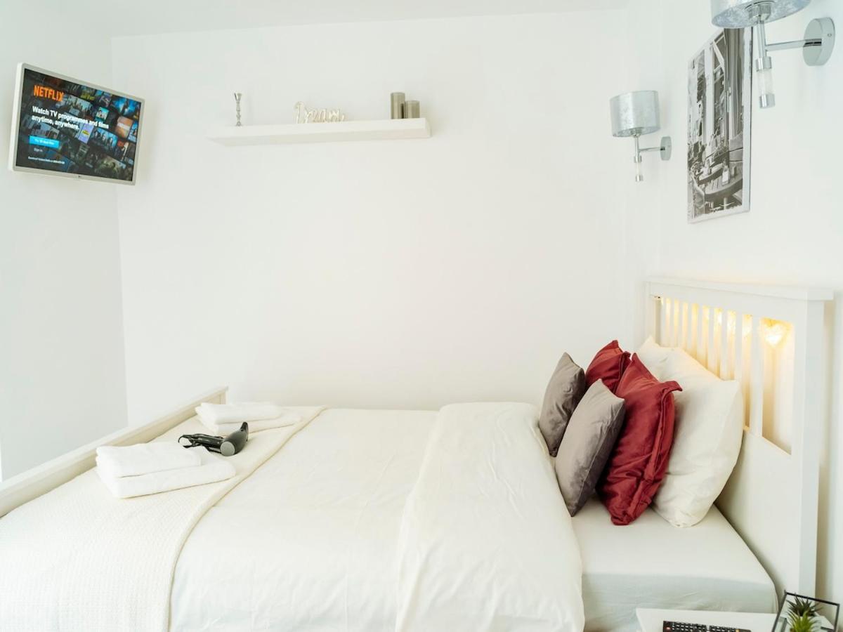 Old Town Bright By Bca Apartment Bucharest