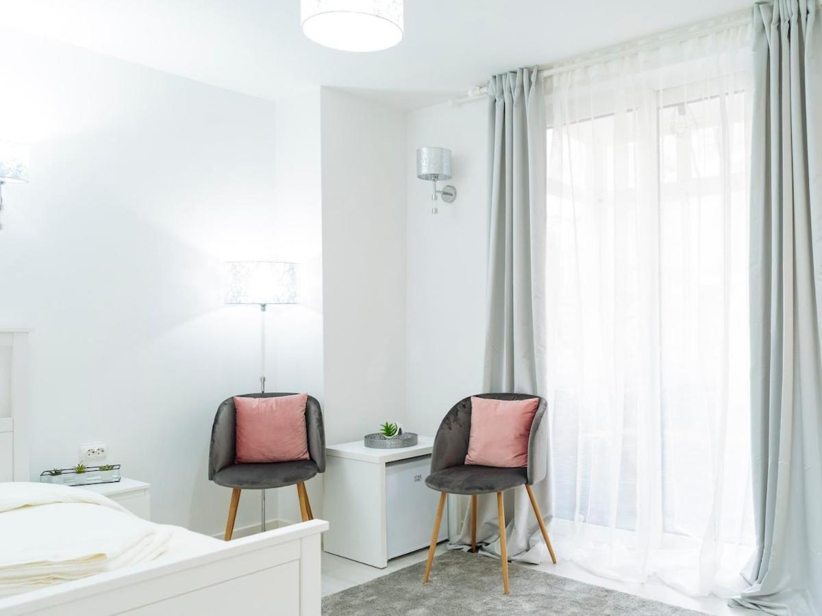 Old Town Bright By Bca *