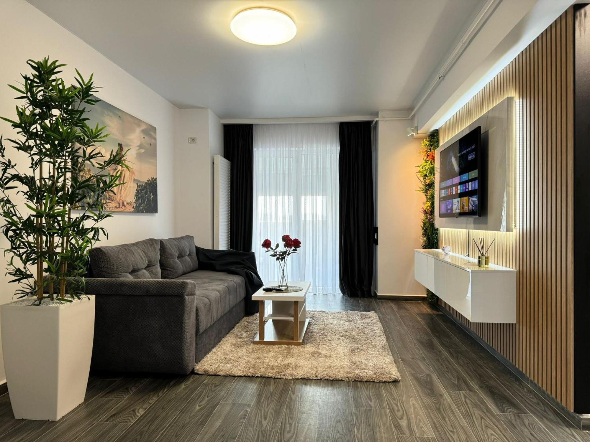 Premium Luxury & By Glam Story *