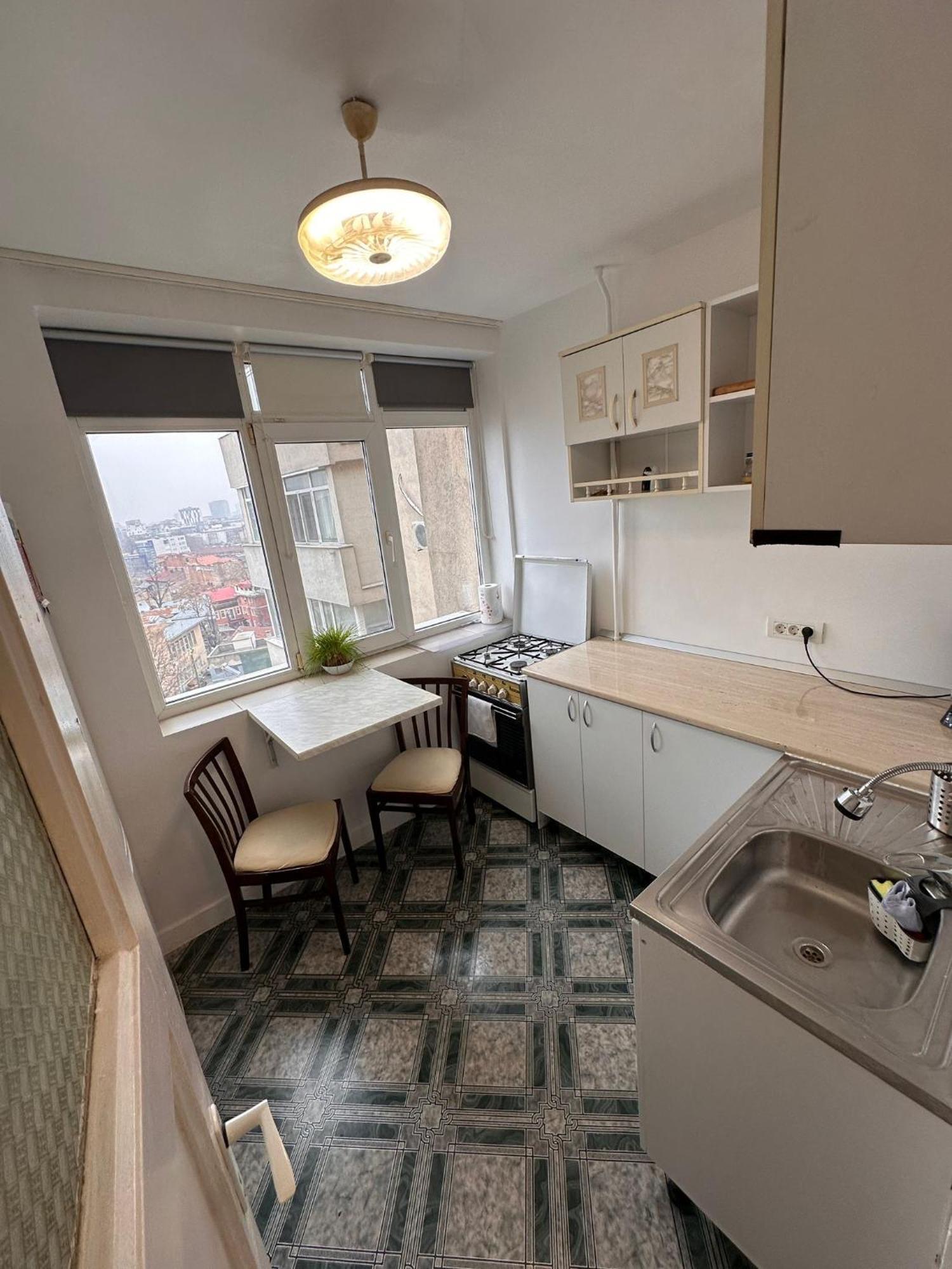 Charming Flat With Winter Garden Blending Classical Elegance And Modern Comfort Apartment Bucharest