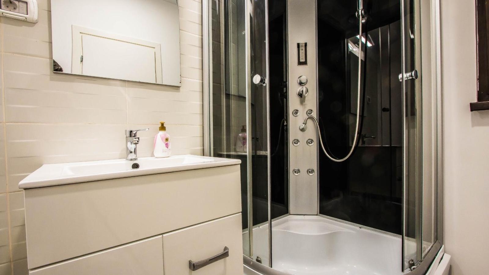 Apartment Panoramic Deluxe Apartaments-mihai Bravu Bucharest