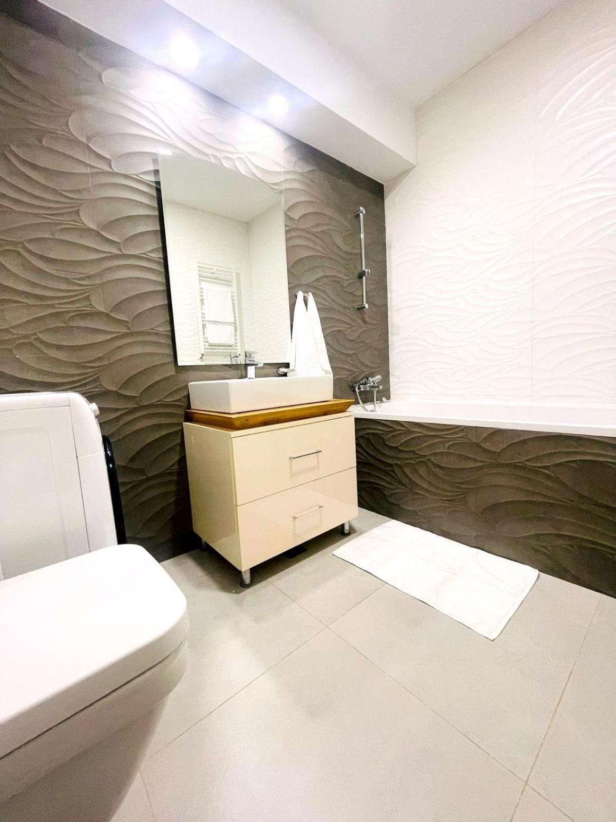 Grozavesti Luxury 1br Apartment Bucharest