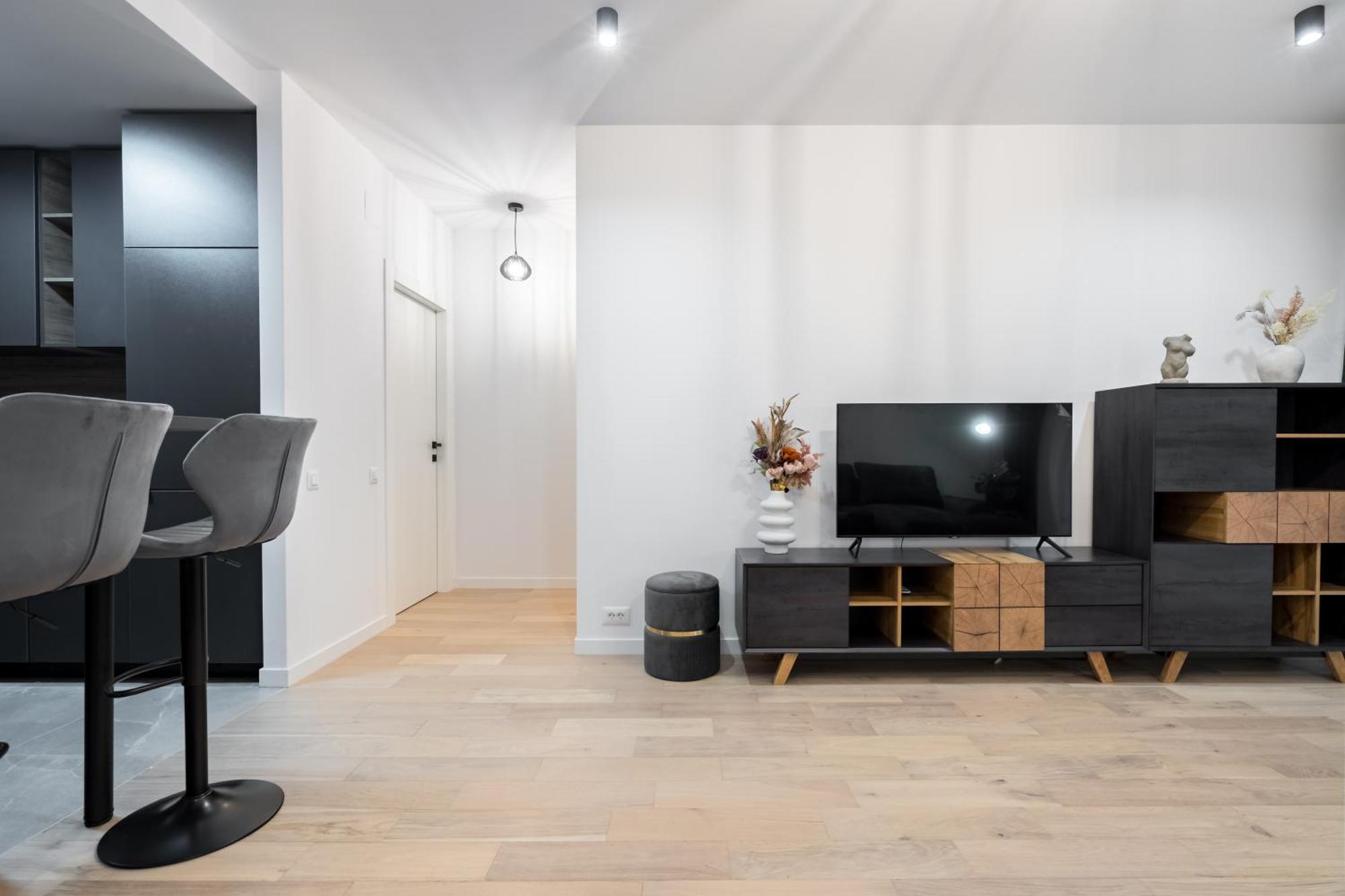 The Velvet Grey Apartment Bucharest