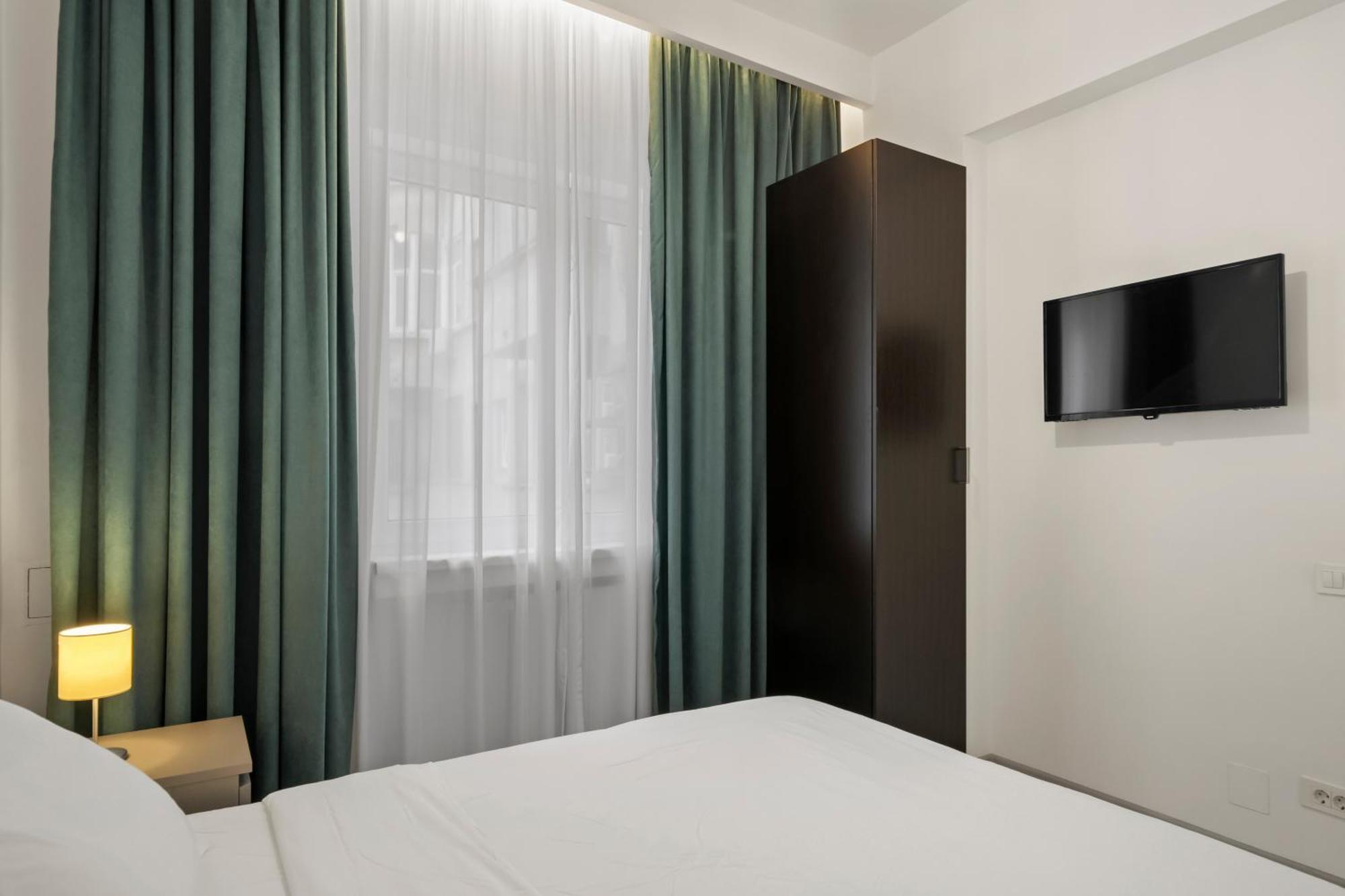 Scandinav 2bdr Piata Romana Apartment