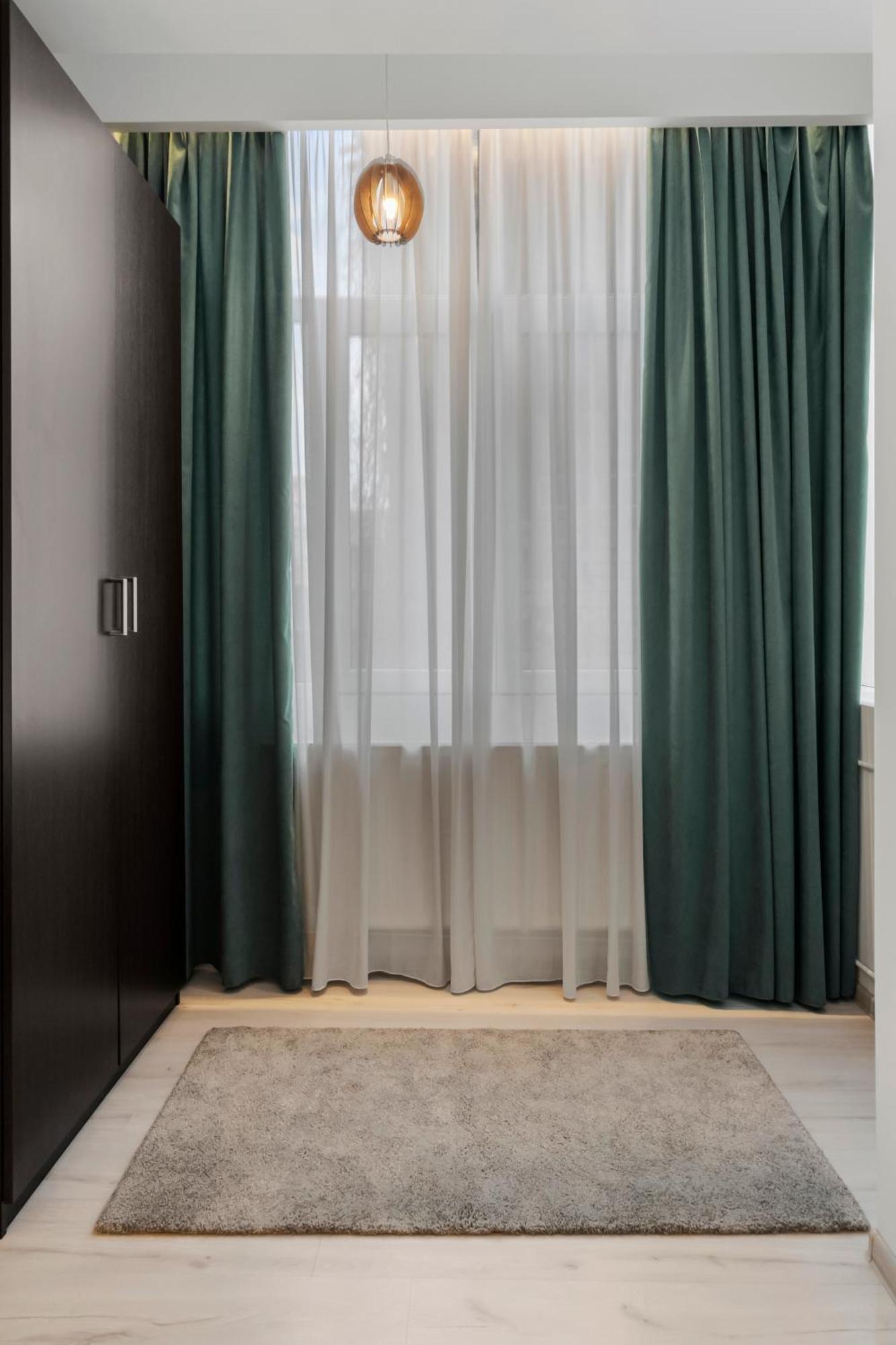 Scandinav 2bdr Piata Romana *