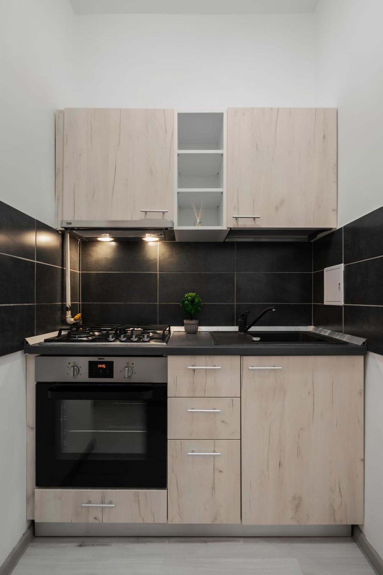 Scandinav 2bdr Piata Romana * Bucharest