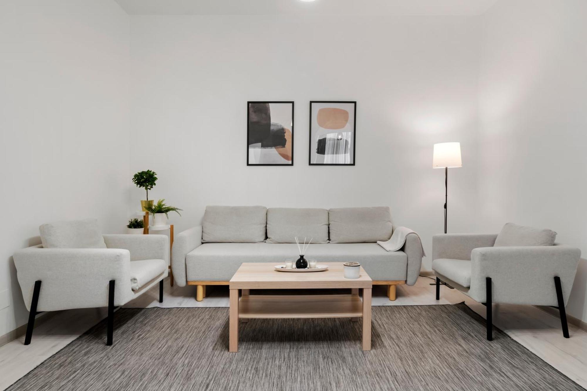 Scandinav 2bdr Piata Romana * Bucharest