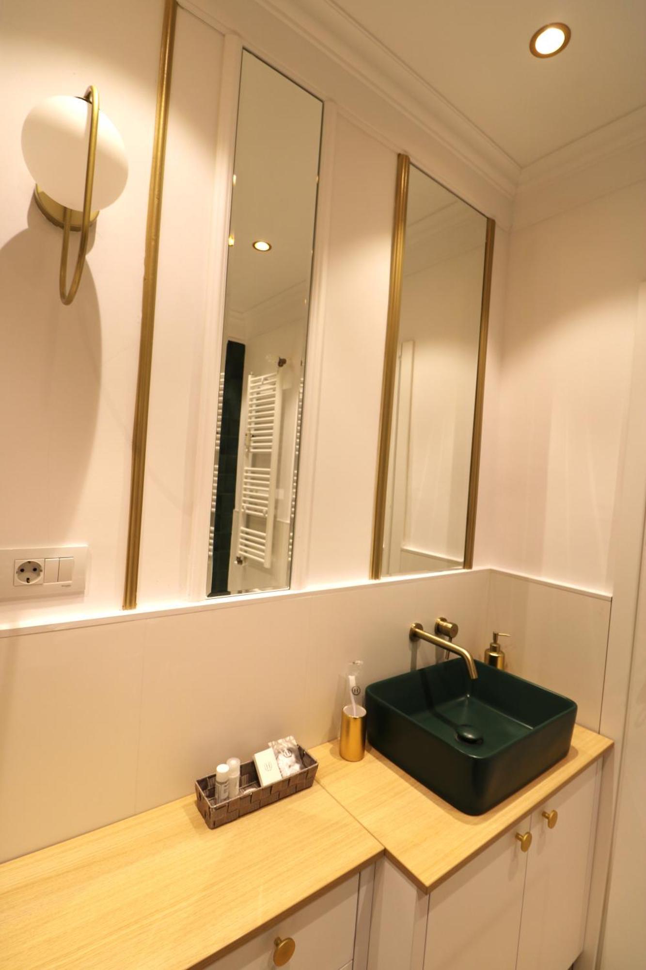 Deluxe Premium Old Town - Free Minibar Apartment *