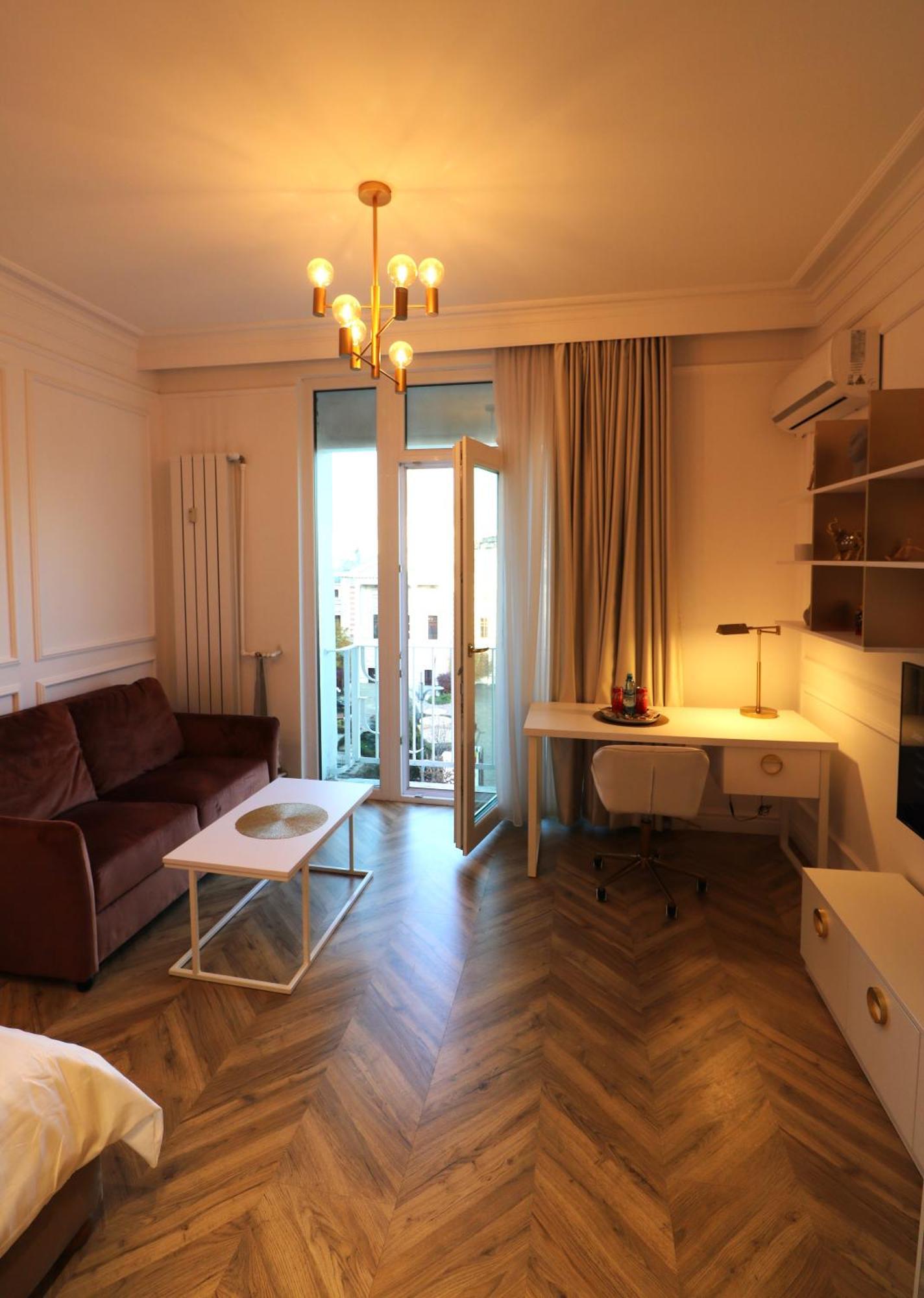 Deluxe Premium Old Town - Free Minibar * Bucharest