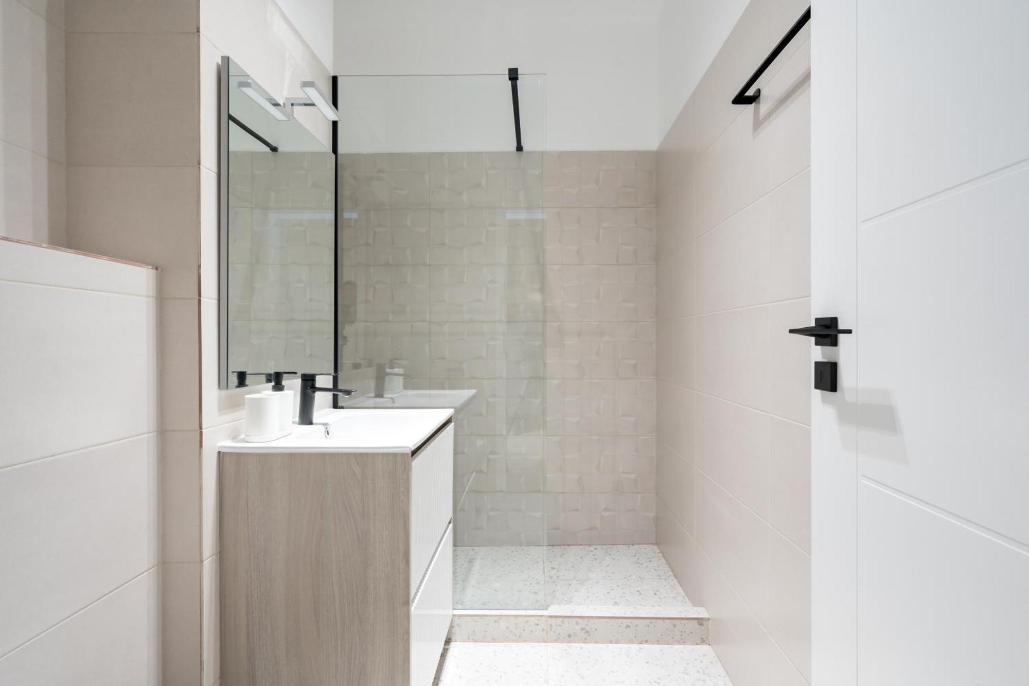 Apartment Plaza 214