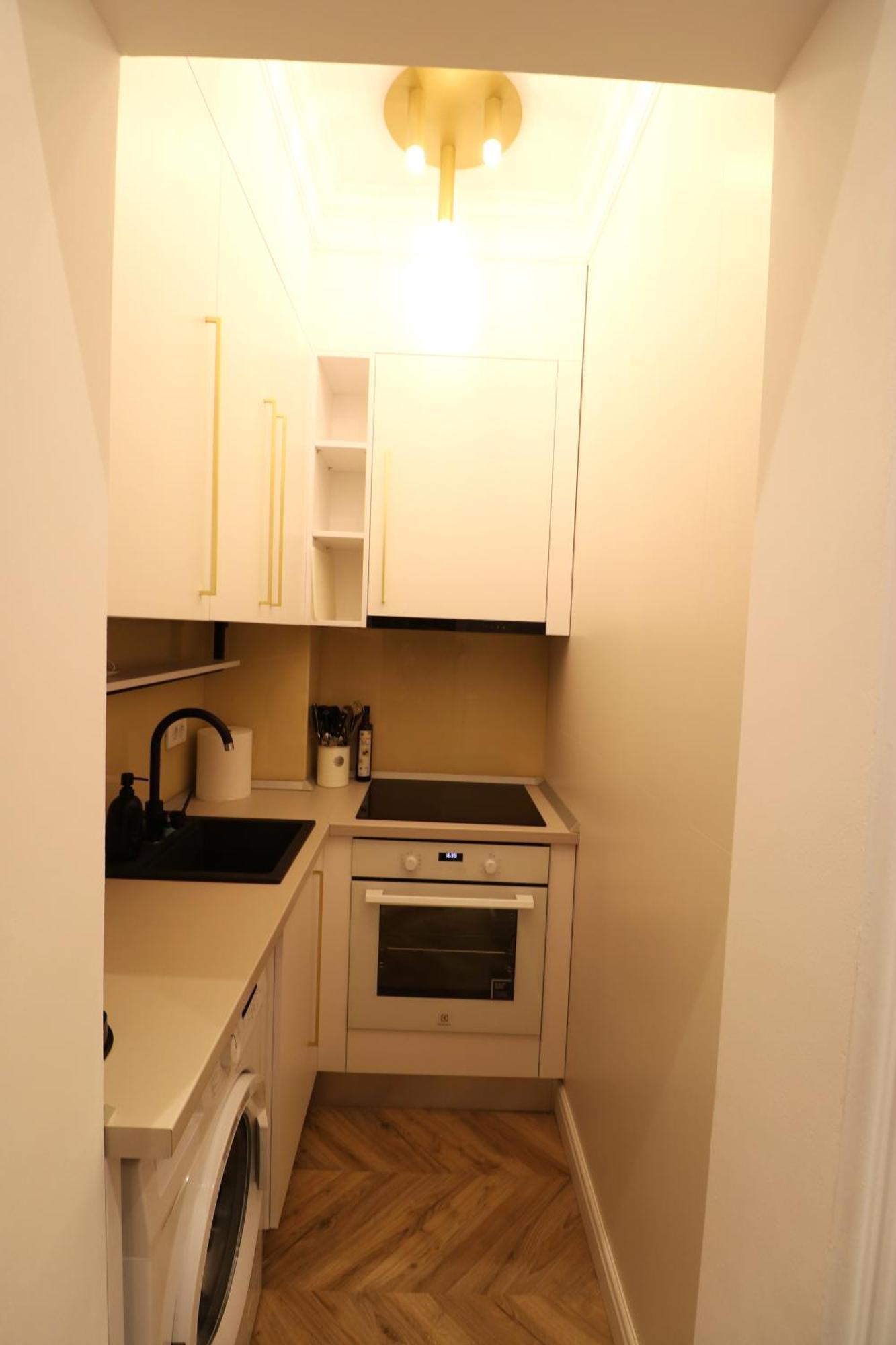 Deluxe Premium Old Town - Free Minibar Apartment *